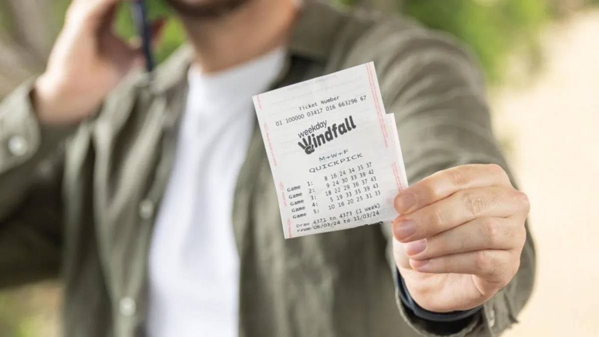 Hunt on for newest millionaire as winning Weekday Windfall ticket sold in Adelaide
