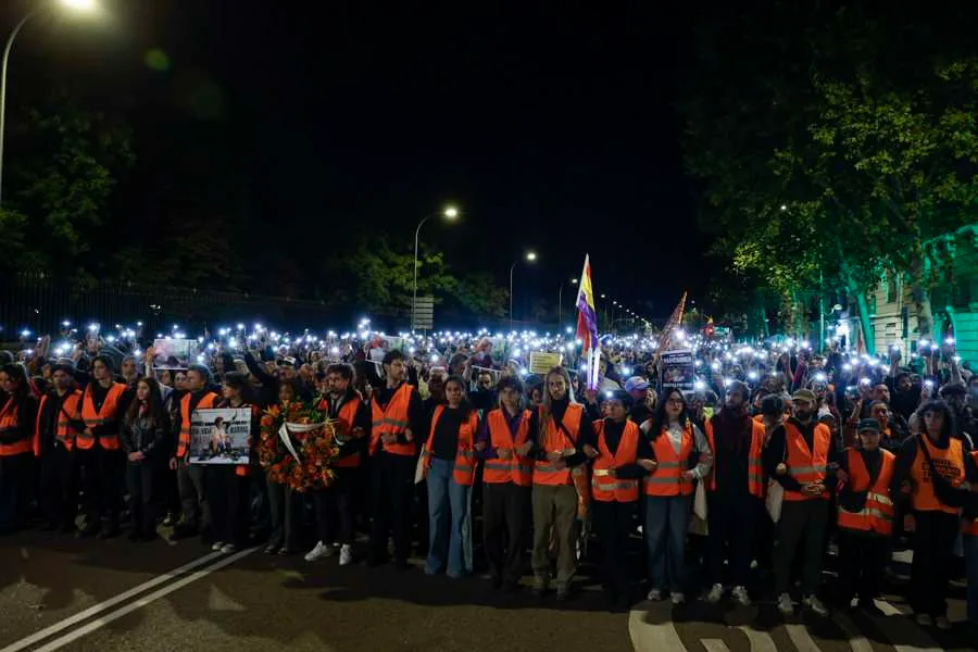 Miles de personas marchan en memoria de Maricarmen Abascal en Madrid