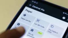 Como é a nova regra do Pix que pode ajudar a inibir golpes