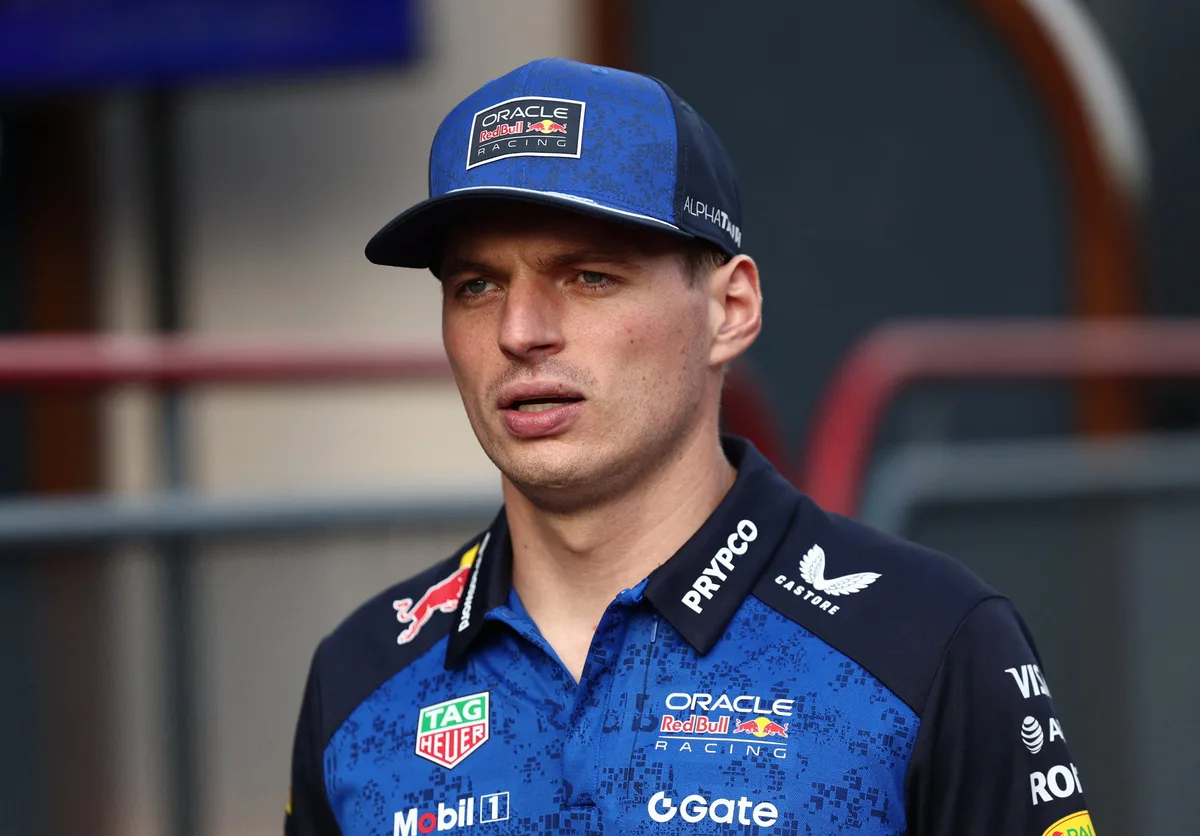 Verstappen: “Parecería más normal con menos potencia en la batería”