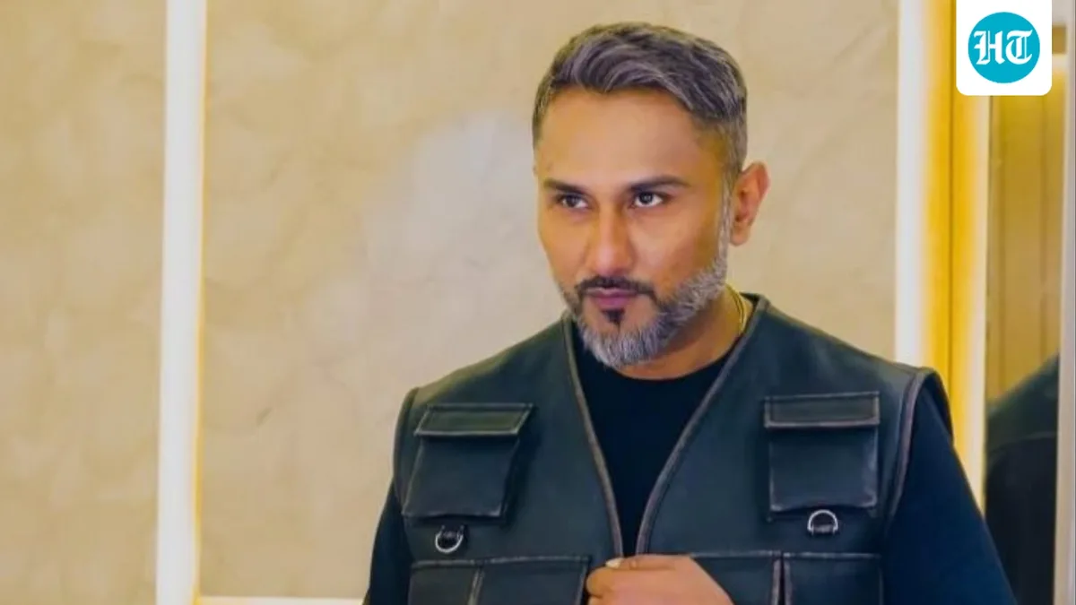 Maharashtra Cyber Cell rejects Honey Singh's request to appear at a later date in objectionable remarks case, threatens lookout notice