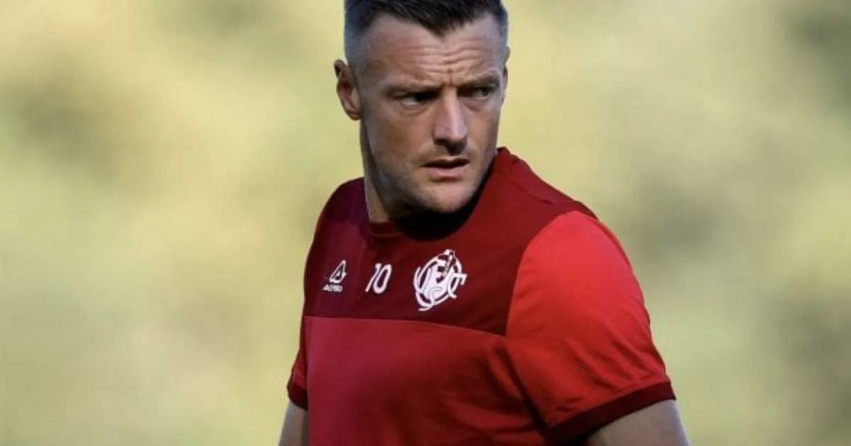 Sem clube, inglês Jamie Vardy está na mira do São Paulo