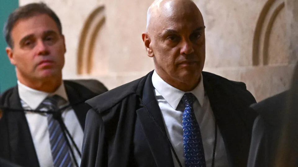 Moraes aponta relatório da PF como parte de interferência estrangeira nas eleições de 2026