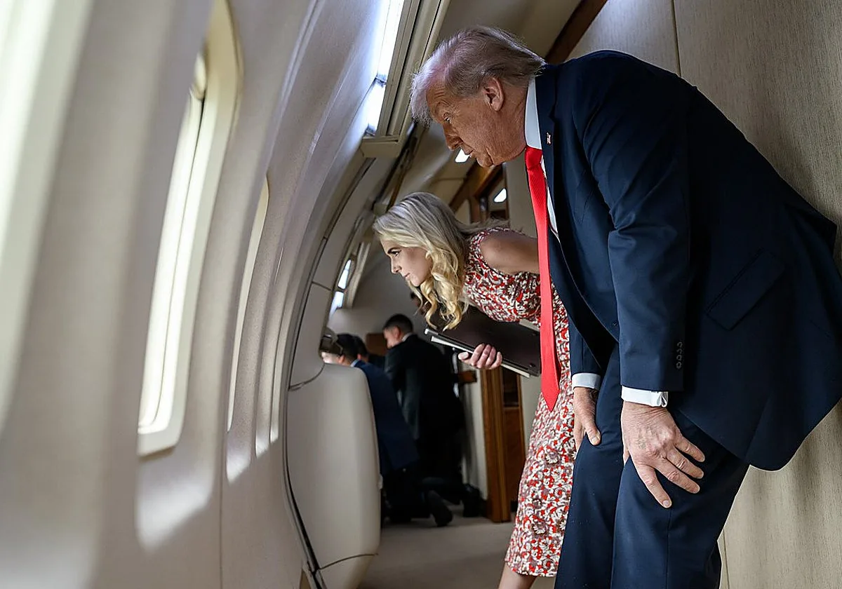 El vuelo secreto de Trump revela quién manda de verdad a su alrededor