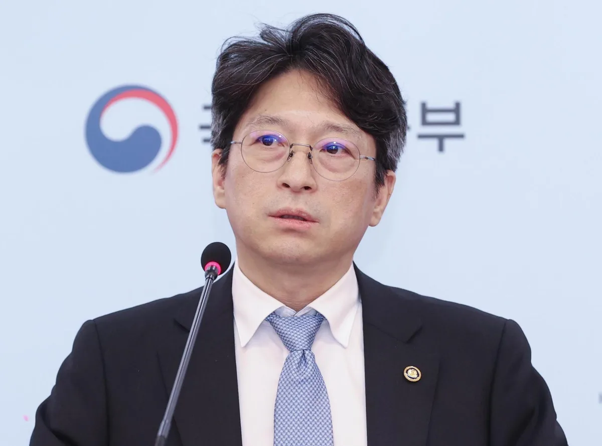 지방관료서 국토장관 후보된 홍지선, 李 경기지사 때 ‘기본주택’ 추진