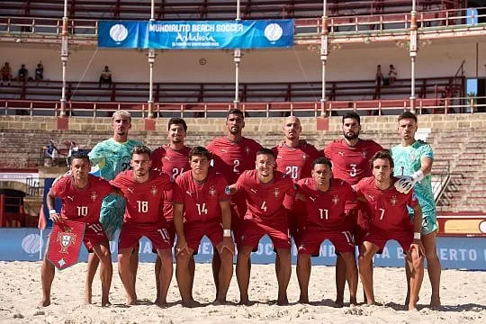 Portugal perde com Espanha e cede liderança no Mundialito de futebol de praia