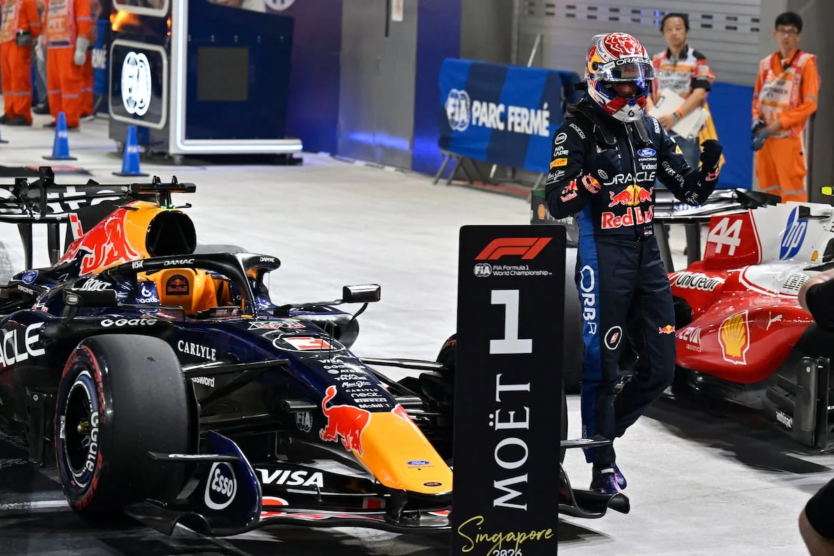 Verstappen puts Red Bull on pole for Singapore Grand Prix