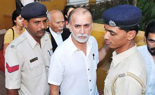 Tarun Tejpal Asked By Supreme Court To Surrender In Two Weeks