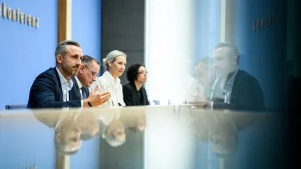 Après sa victoire électorale en Saxe-Anhalt, le parti d'extrême droite allemand AfD affirme avoir lancé des discussions pour un gouvernement régional