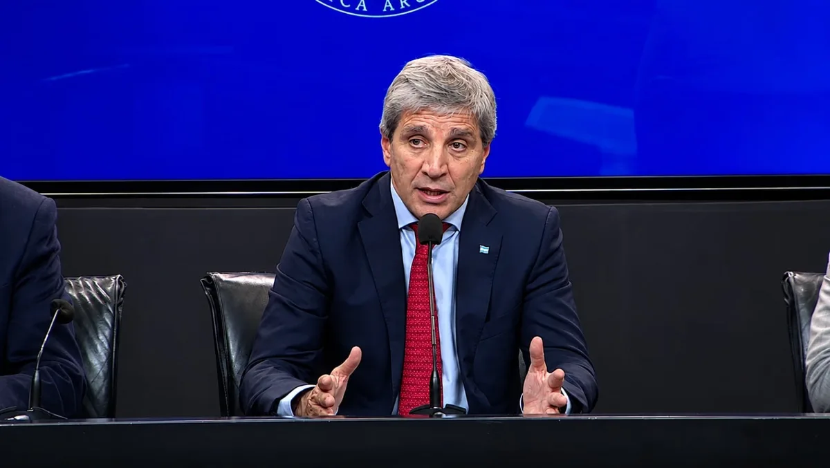 El Gobierno oficializó la flexibilización de los créditos en dólares para empresas