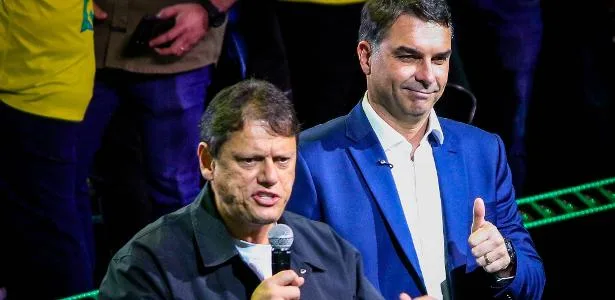 Tarcísio confirma ida ao 7/9 com Flávio e critica Lula por quebra do varejo