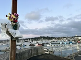« Sa vie, c’était la mer, et c’est la mer qui a pris sa vie » : vive émotion après la disparition de deux marins bretons