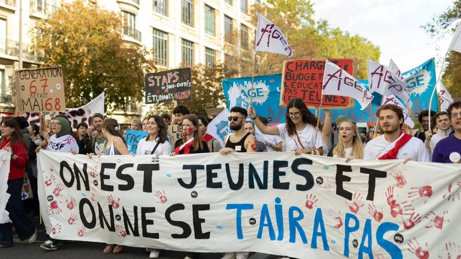 Mobilisation des lycéens : 200 établissements bloqués, près de 8.000 gardes à vue depuis le début du mouvement