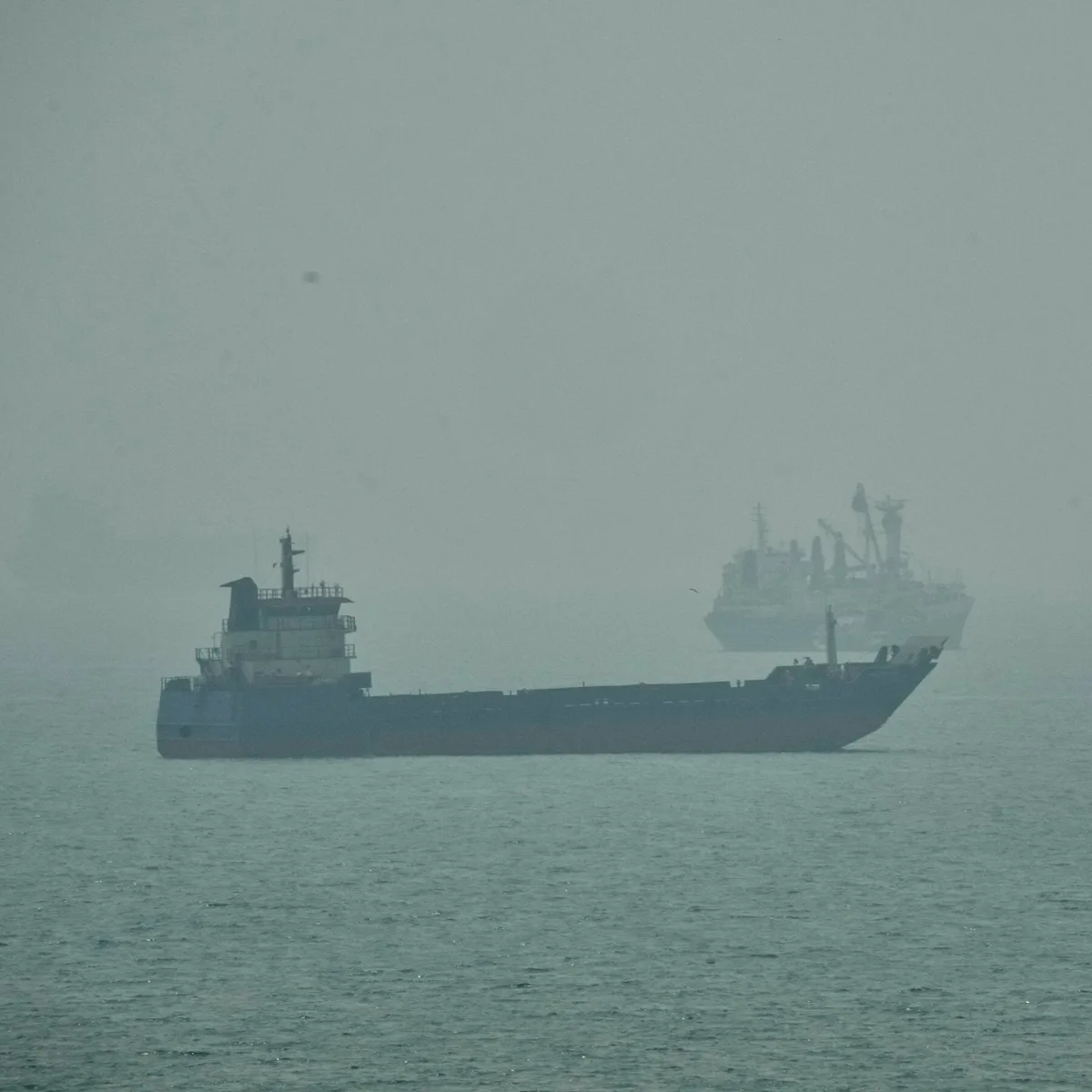 Attacks on Tankers in Mideast Surge, but Oil Exports Remain Steady