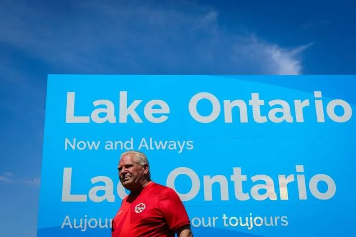 Doug Ford’s giant Lake Ontario sign cost $25K, premier’s office confirms