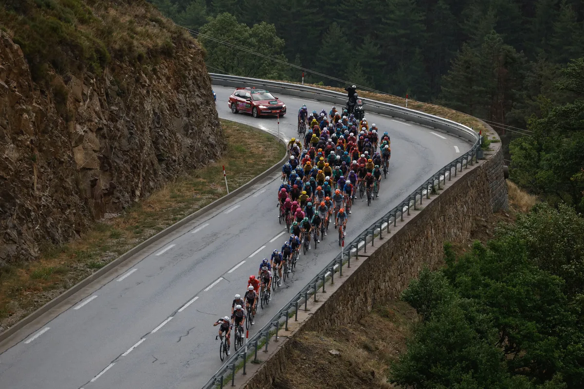 Vuelta a España 2026 hoy, en directo: etapa 4 en vivo online | Andorra la Vella - Andorra la Vella