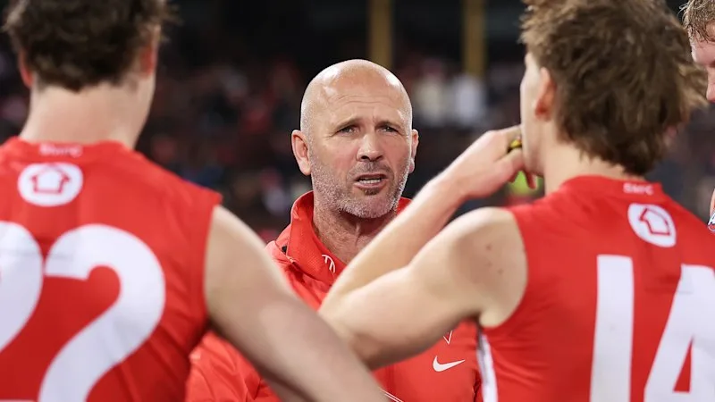 ‘We’re not looking backwards’: McVeigh announced as Essendon’s new coach