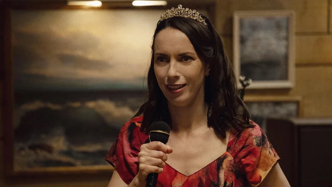 ‘Widow’s Bay’s Kate O’Flynn Dedicates Emmy Win To “All The Patricia’s Out There”