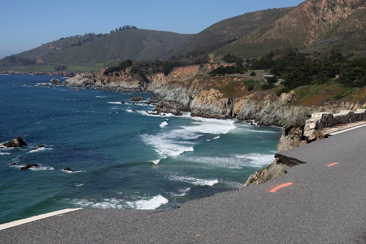 Big Sur’s most famed attraction may spell its downfall as concerned locals says its ‘unmanaged’ and a ‘ free-for-all’