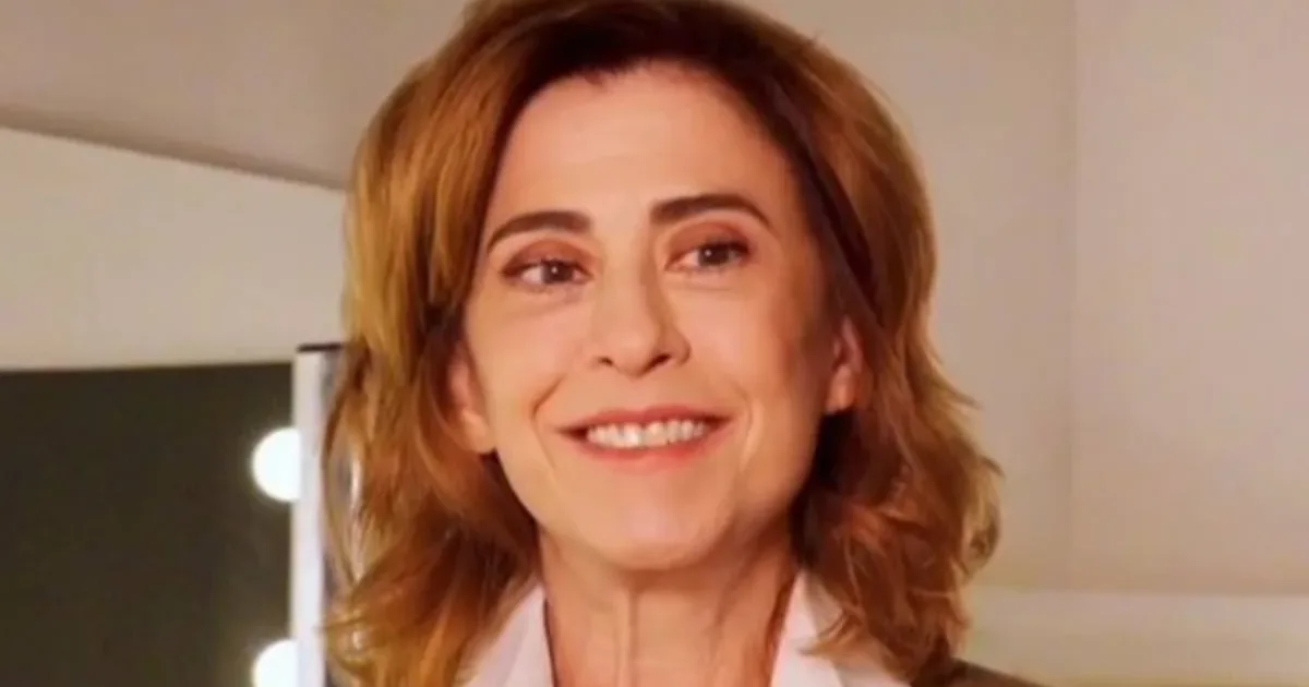 Fernanda Torres pode voltar às novelas? Atriz revela planos e anima fãs nas redes sociais