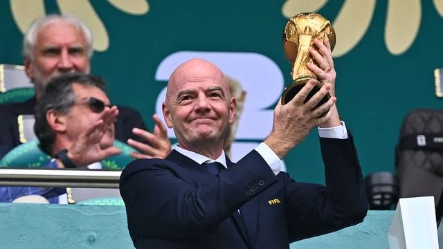 Fifa-Chef: Afrikas Fußballverbände stellen sich hinter Gianni Infantino