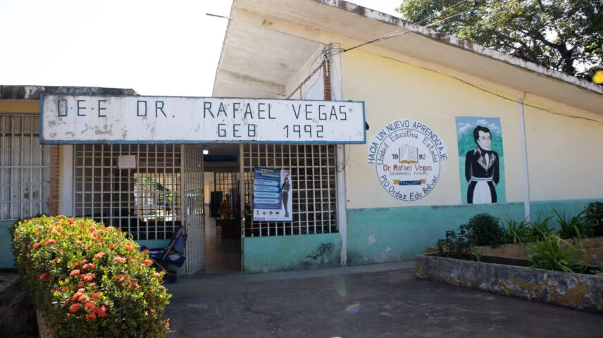 Escuela Rafael Vegas espera tener clases presenciales de lunes a viernes