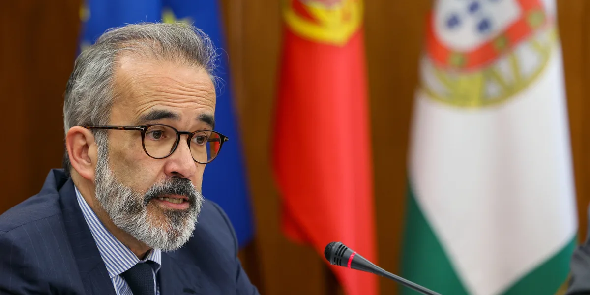 Expulso da Turquia: se está fora do país e precisa da ajuda do MNE, prima 1