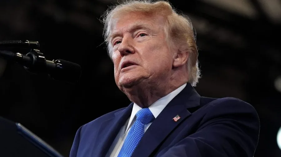 Trump takes double blow in Florida, third in Wyoming