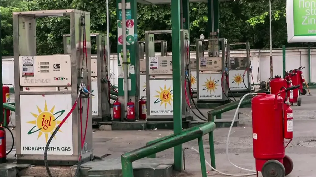 'We do not want to burden people': Auto, taxi unions oppose CNG hike in Delhi