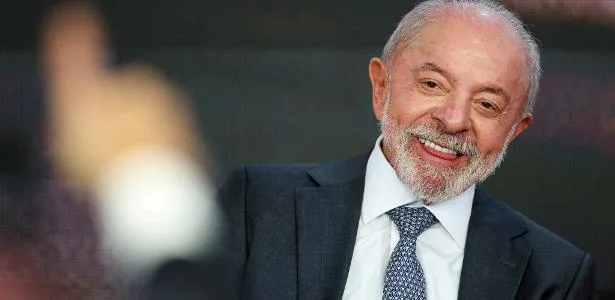 Mendonça extingue processo que pedia cancelamento de ato pró-Lula no RJ