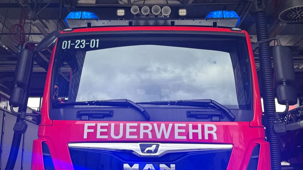Keine Verletzten: Haus nach Brand unbewohnbar - Bewohner bleiben unverletzt