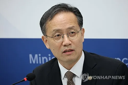 이형일 "경제 부총리 리더십 가져야…핵심사안 靑과 수시조율"