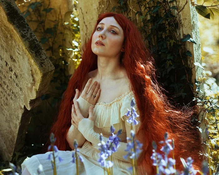 Bebe Cave: Swoon review – dazzling portrait of marginalised muses and the male gaze