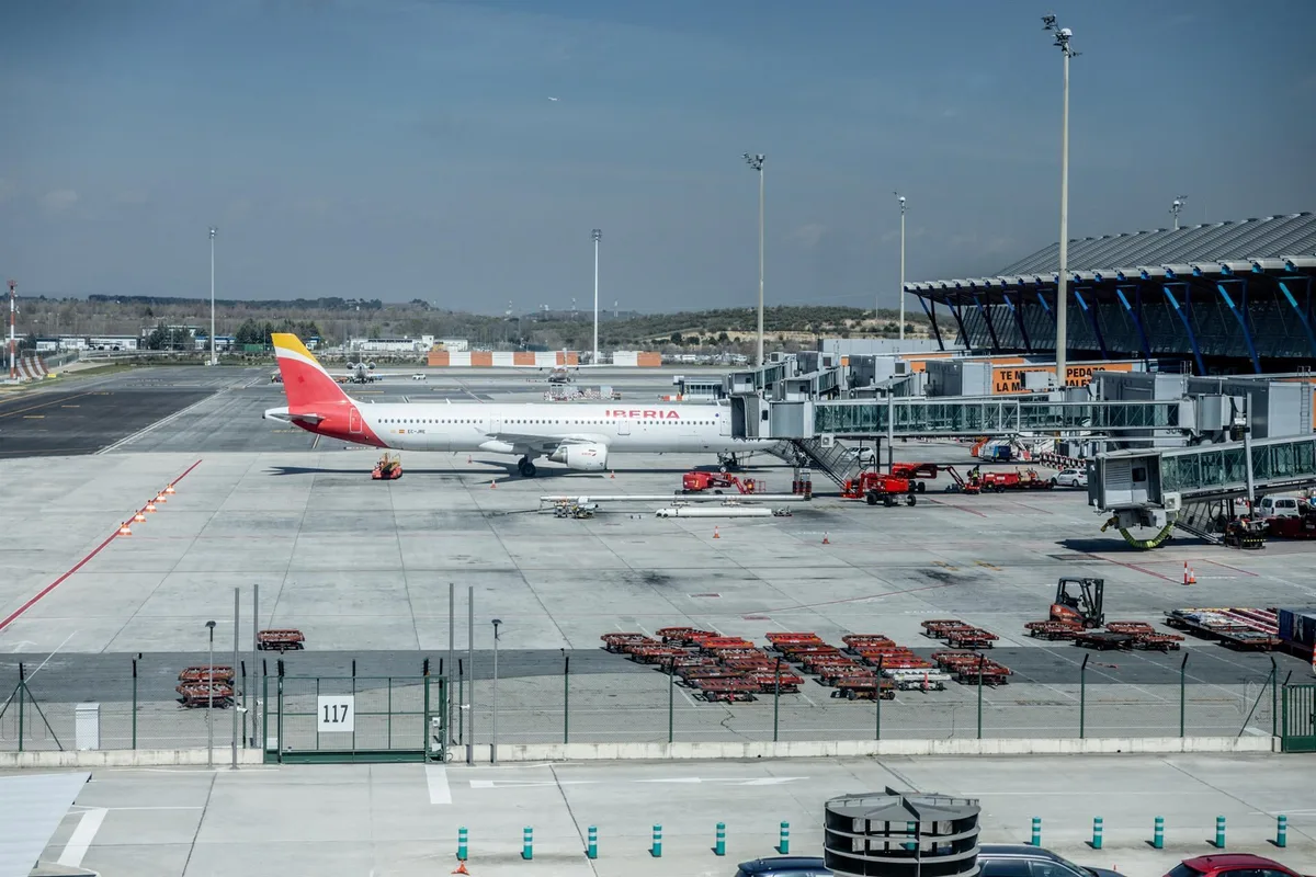 Iberia mantendrá la suspensión de vuelos a Cuba hasta junio de 2027 por la crisis energética de la isla