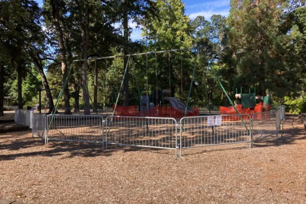Oregon town is so broke that it shut down all of its parks to save a buck