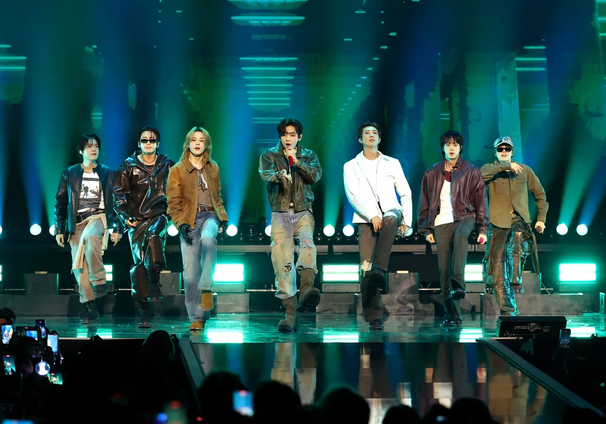 Fãs do BTS levam causas sociais às redes e cobram até seus próprios ídolos