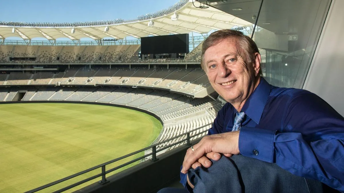 Centimetre Perfect: The perfect documentary about legendary sports presenter Dennis Cometti