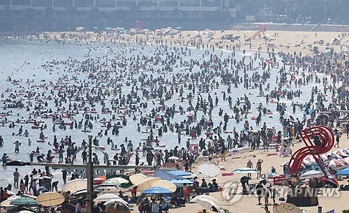 8월 하순 역대급 무더위…폭염경보 부산 낮 최고기온 35.9도(종합)