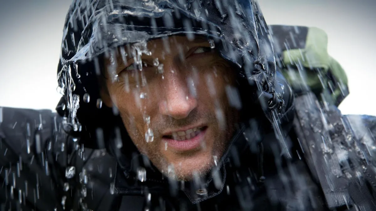 39 Prozent Rabatt: Perfekt für unterwegs: Regenjacke von Columbia mit Mega-Rabatt bei Amazon