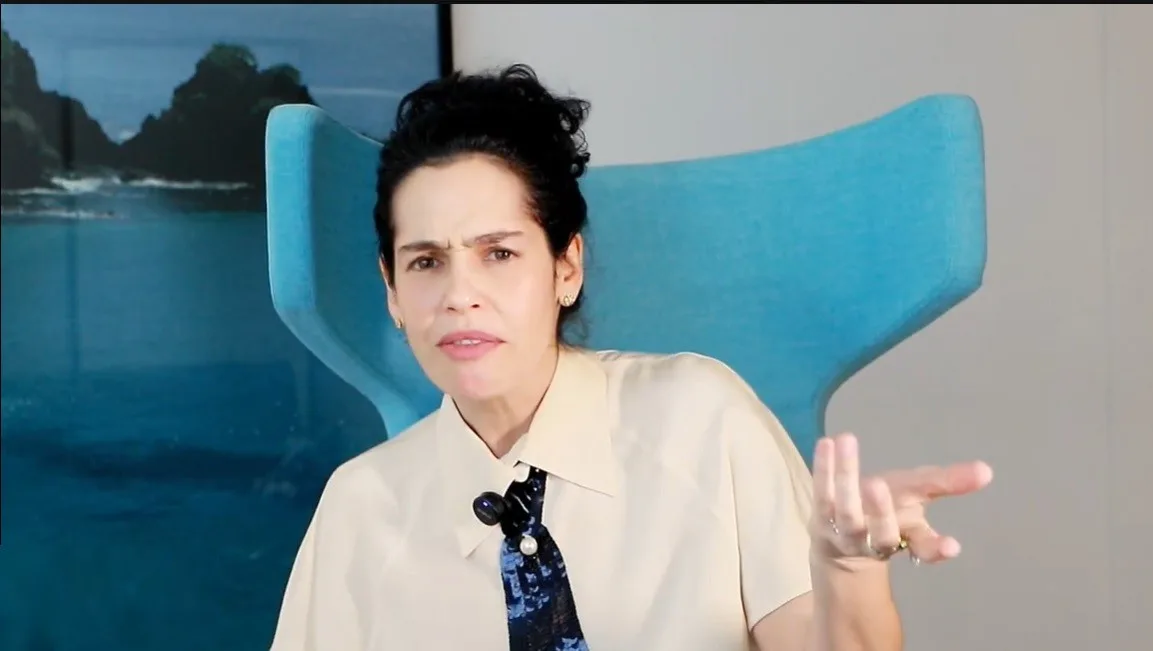 “Gostaria que me dissessem: ‘você não pode mais usar celular’”: Maria Flor