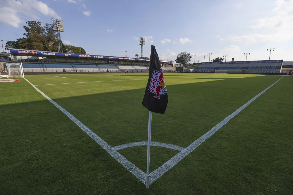 Bragantino x Grêmio no Campeonato Brasileiro: onde assistir, horário e escalações
