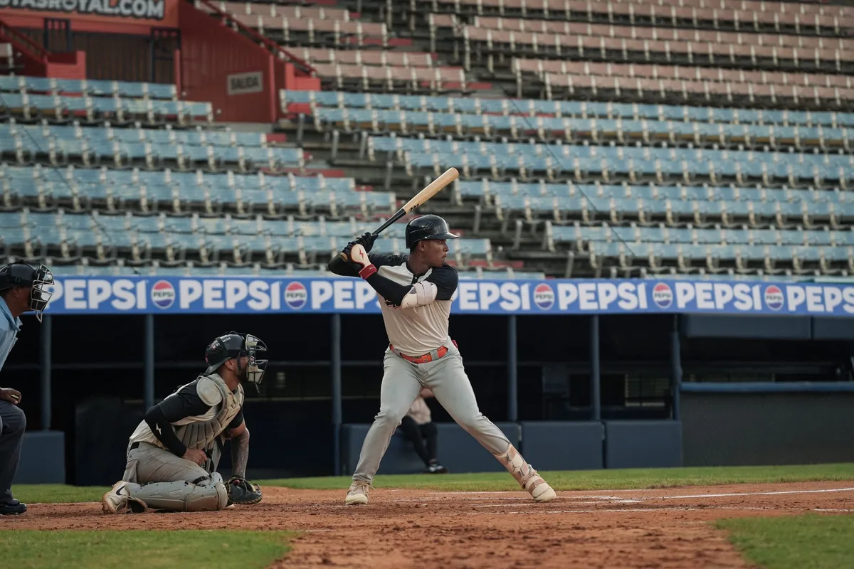 Leones y Águilas cierran su pretemporada con dos juegos en San Cristóbal