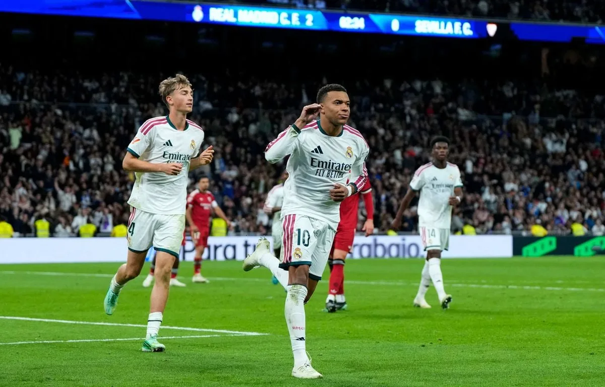 Golazo et Panenka, un grand Mbappé conduit le Real Madrid à la victoire contre le FC Séville