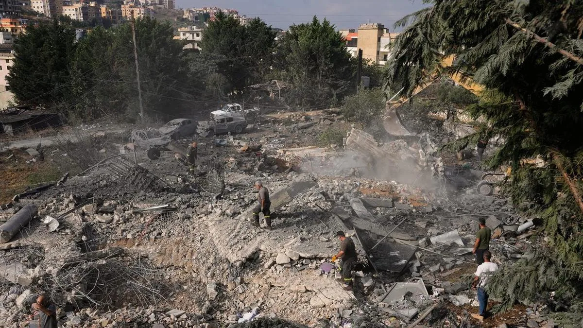 Eleven killed in Israeli strikes in southern Lebanon