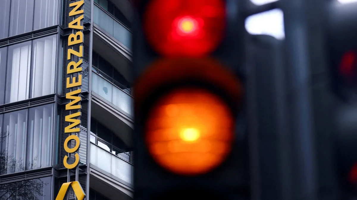 eZB für Commerzbank-Kontrolle: Nach Orcels Plan
