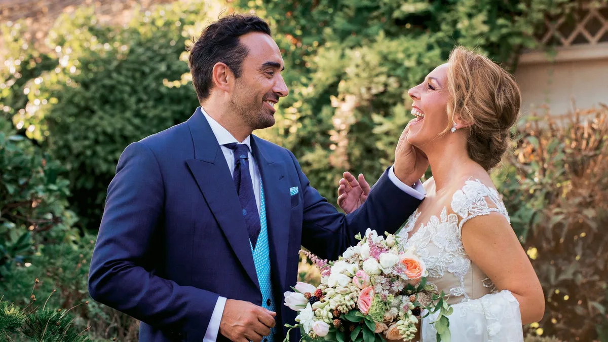 Se cumplen 10 años de la boda de Rocío Carrasco y Fidel Albiac: del ramo que no casó a Paulina Rubio al abrazo de Rosario Mohedano que hoy sería imposible