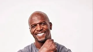 Terry Crews visita el Santiago Bernabéu y recibe este regalo de Vinicius