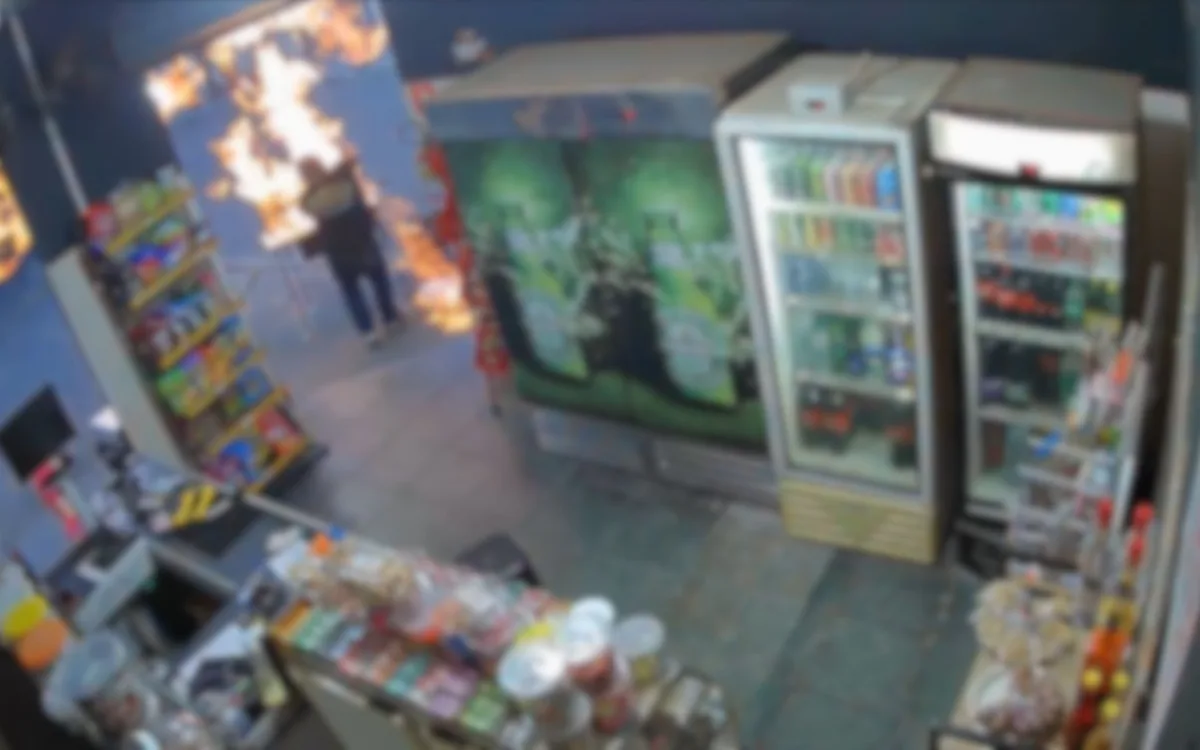 VÍDEO: comerciante morre após explosão em churrasqueira de espetaria no noroeste de SP