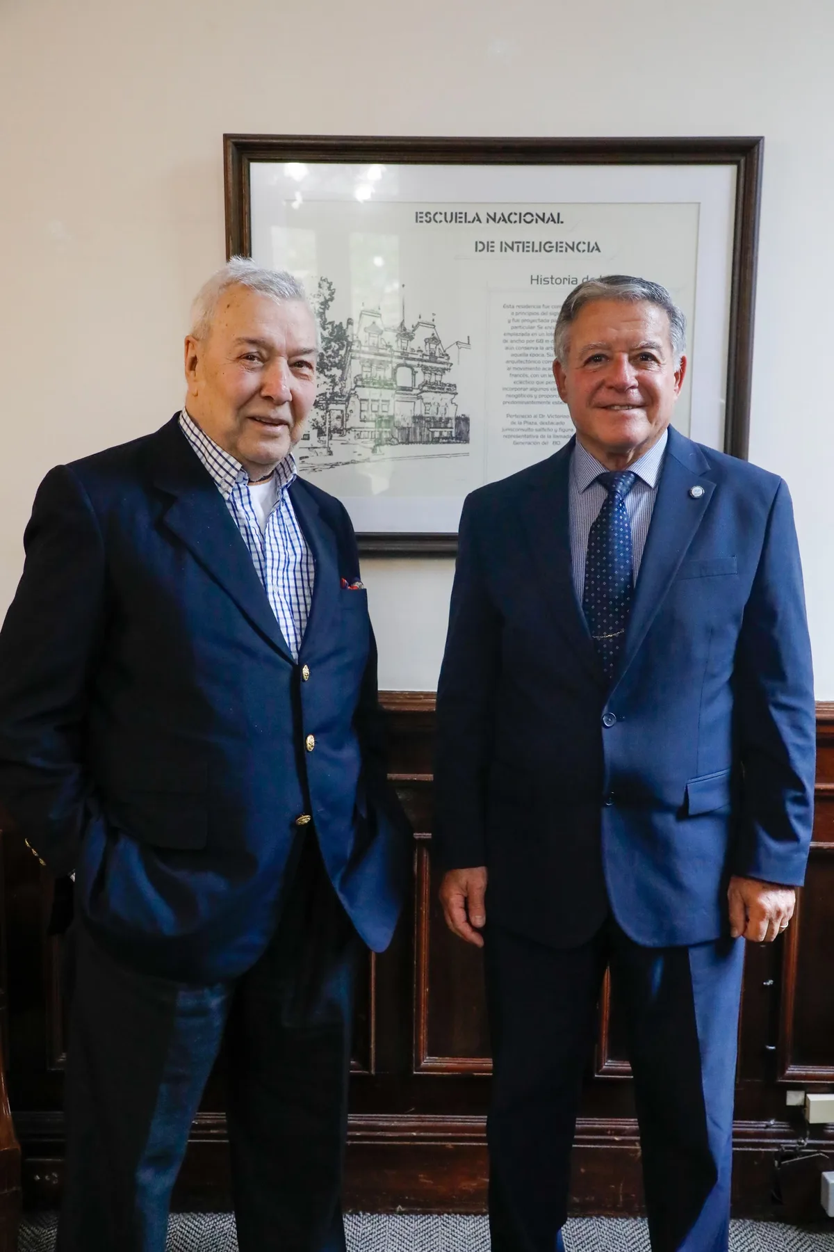 Tata Yofre deja la escuela nacional de espías y lo reemplaza un veterano de Malvinas