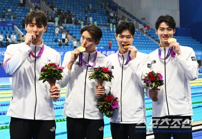 "한중일 자존심 건 '초박빙' 수영전쟁" 황선우X김우민X이호준X양재훈X김준우X김민섭 계영 800m 2연패 도전![아이치-나고야아시안게임]